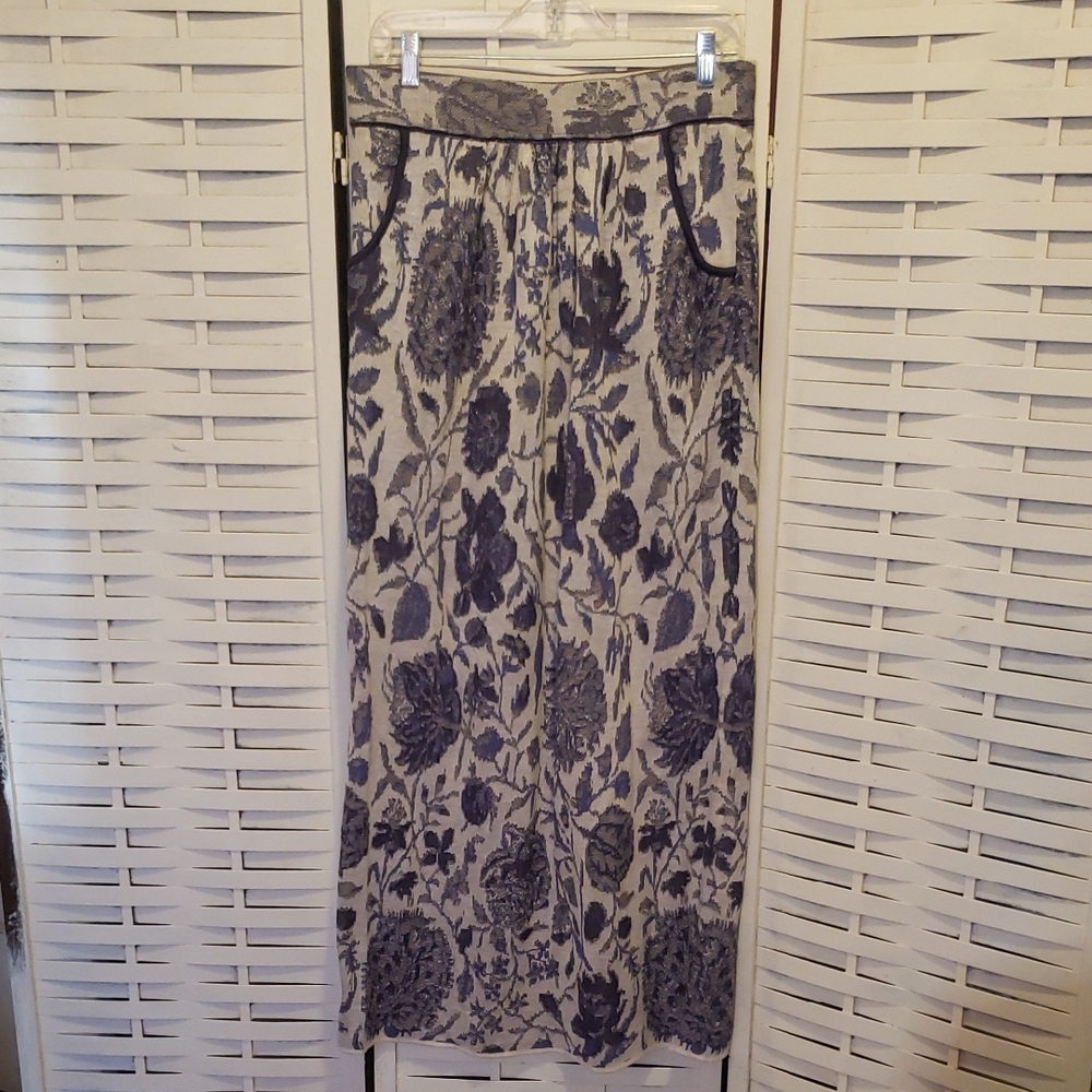 Peruvian Connection Floral Blue and Gray  Women's Maxi Skirt Size M